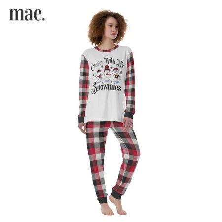 Chilling Snowman Plaid Christmas Matching Pajamas For Women (3)