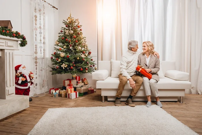 5 Fun Ideas For Christmas Photoshoots With Couples