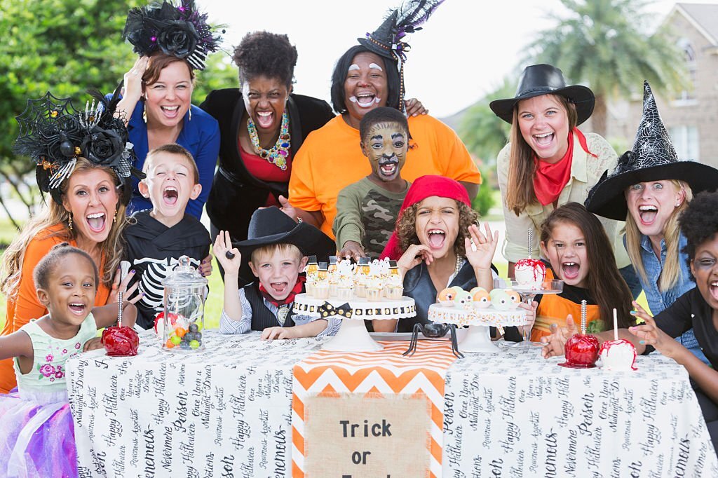 Halloween activity: Trick or Treat At Home